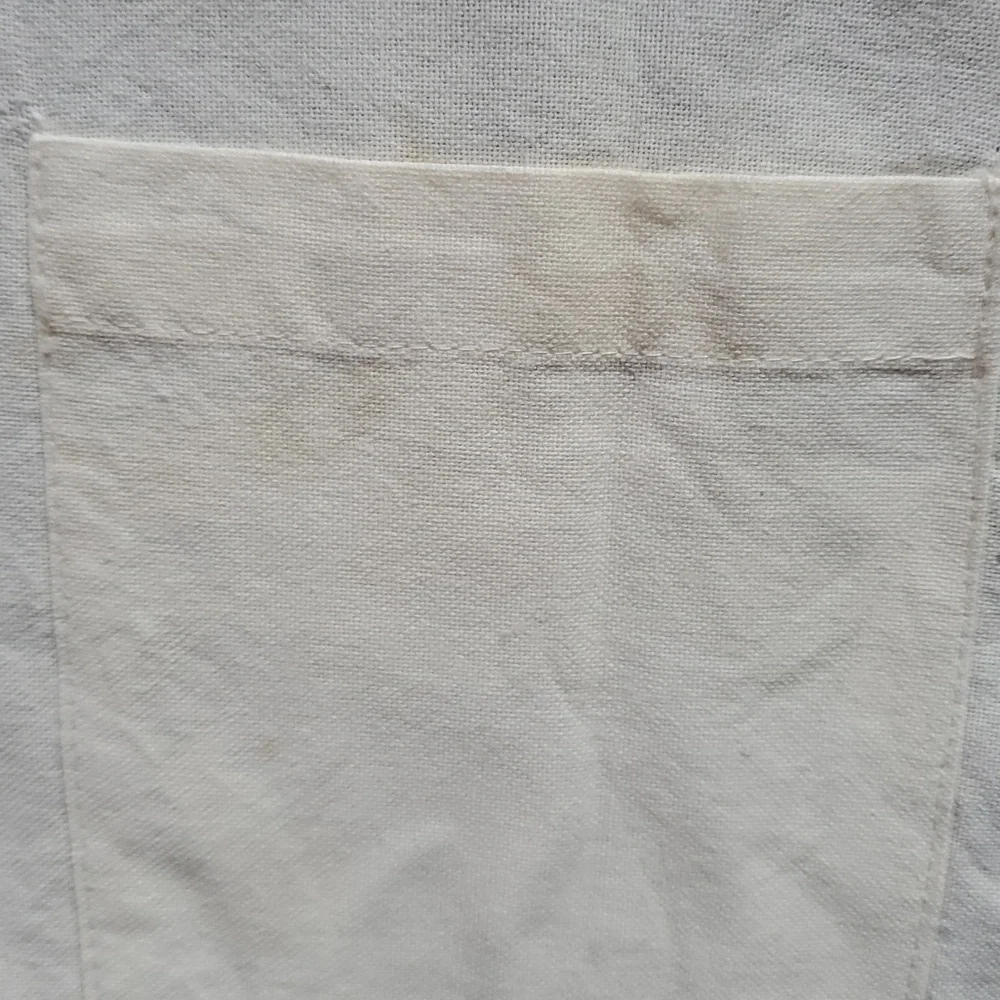 Sur La Table White Apron with Farm Pigs Design 